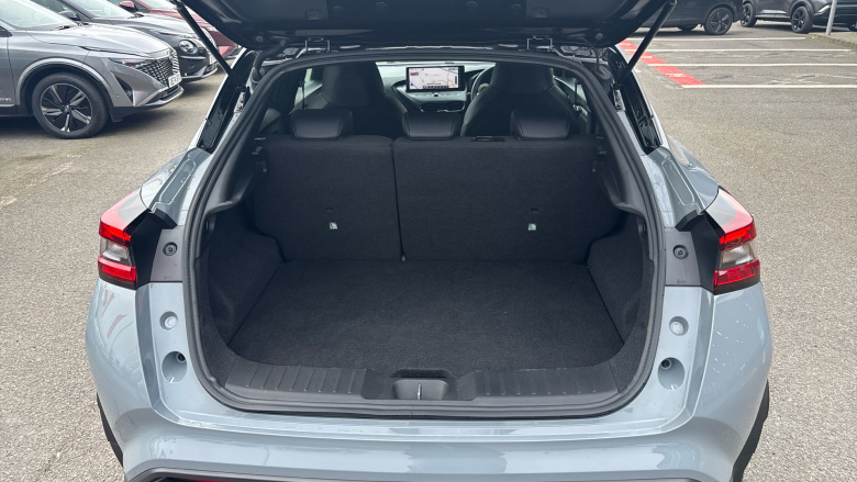 Nissan Juke 1.0 DiG-T N-Connecta 5dr DCT Petrol Hatchback